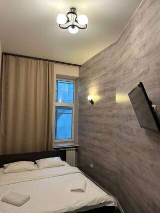 Мини-отель Simple N60 Санкт-Петербург Стандартный двухместный номер с 1 кроватью и общей ванной комнатой-3